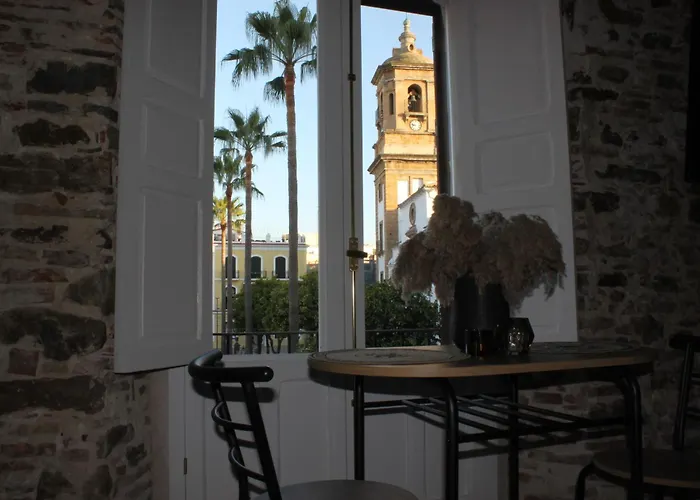 Suites Plaza Alta