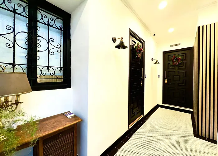 Suites Plaza Alta